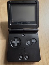 Nintendo Game Boy Advance SP – Defekt / Bastlergerät