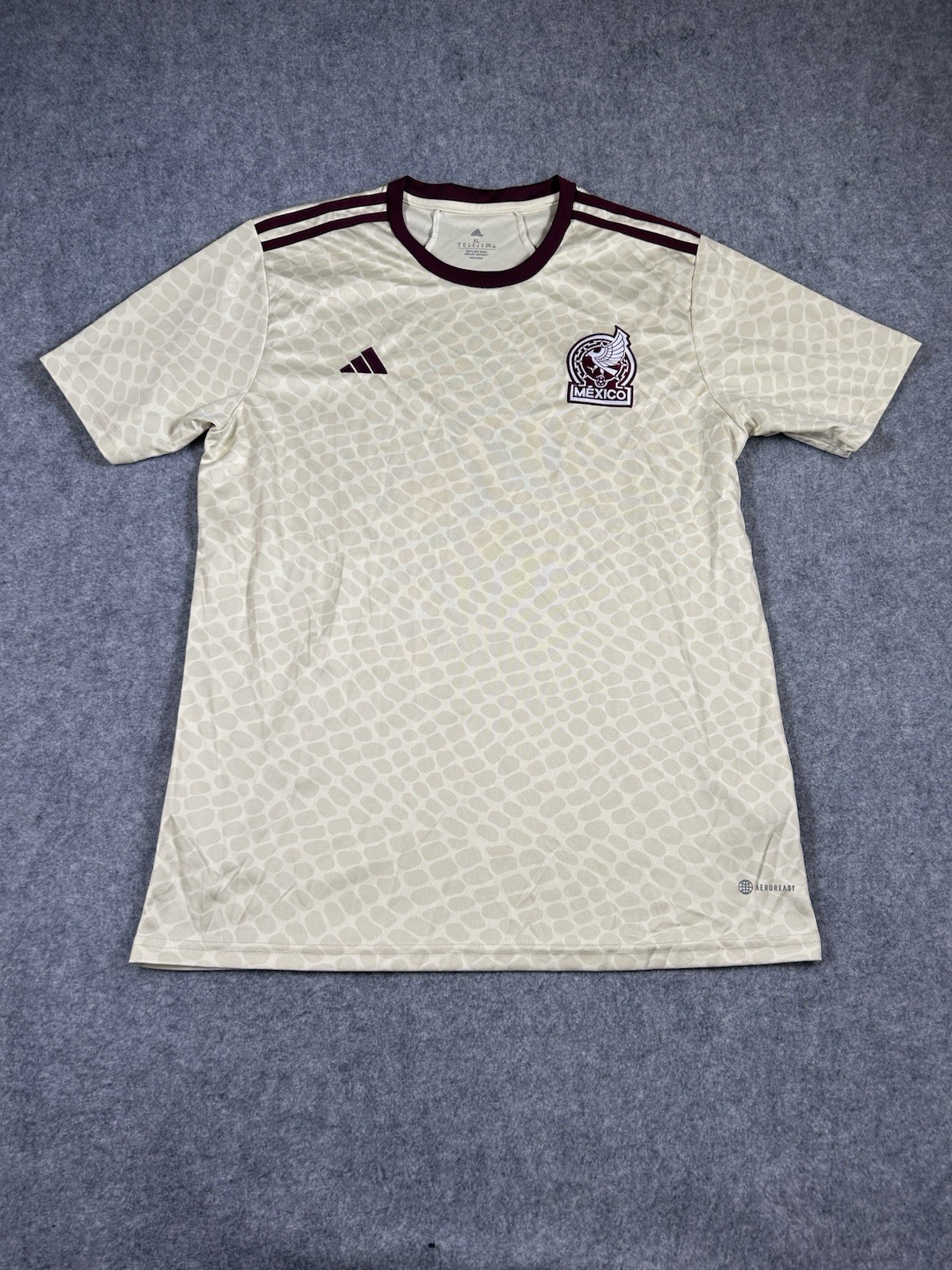 Adidas Jersey Mens XL Beige Short Sleeve Mexico 2022 World Cup