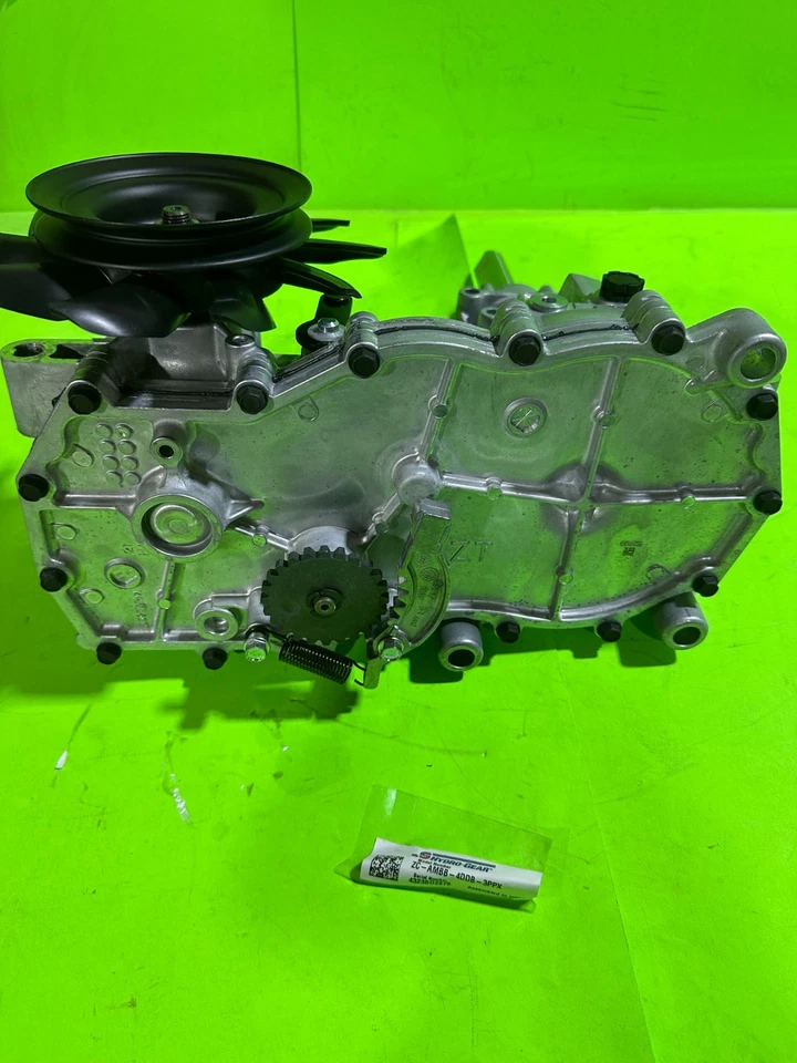 Transmissão hidrostática Hydro Gear ZC-AMBB-4DDB-3PPX ZT-2200 EZT - Imagem 2 de 4