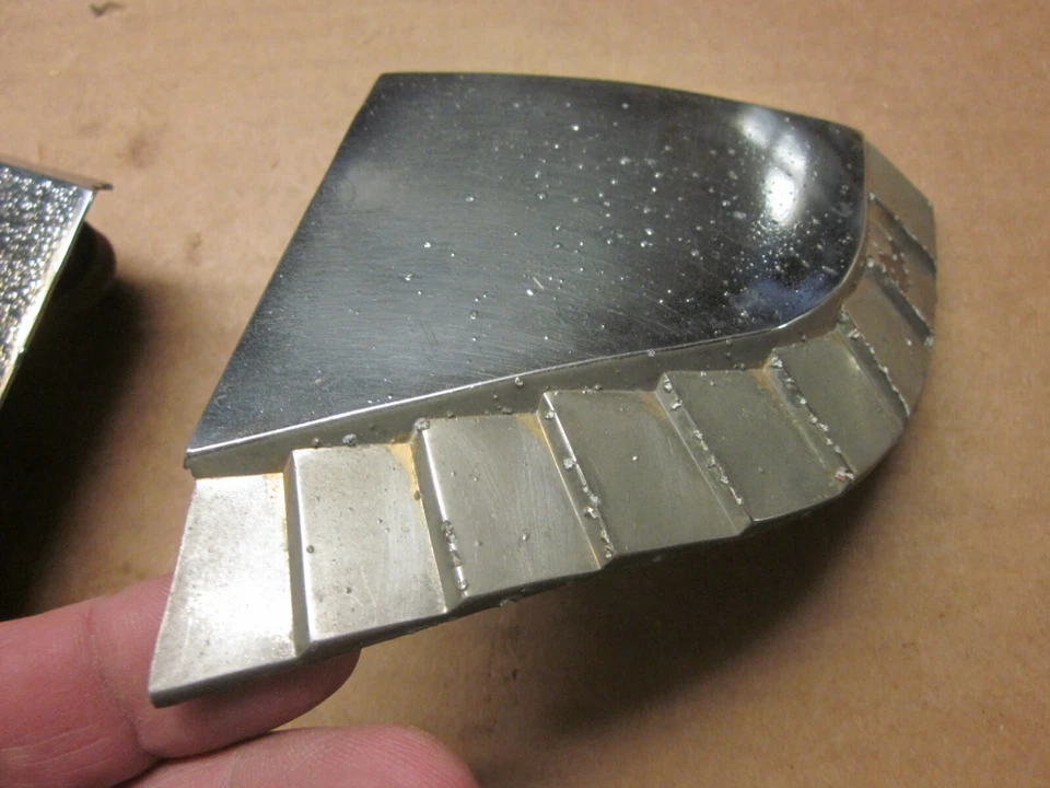 Lincoln Cosmopolitan 1951 adornos para guardabarros delantero Foto 3 de 4