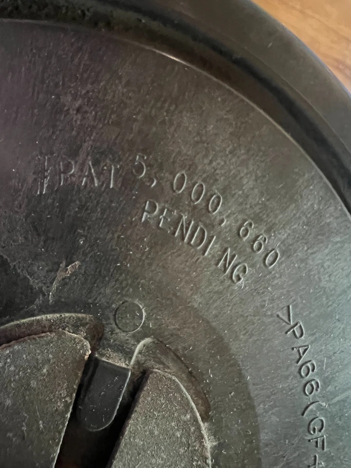 2011 Dodge Grand Caravan radiator fan module (NO SHROUD) Foto 3 de 4