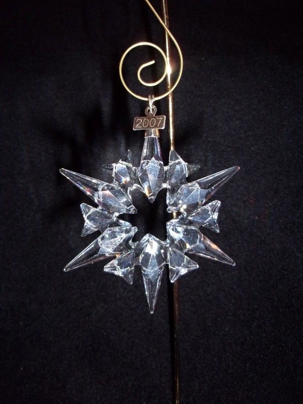Swarovski Crystal 2007 Snowflake Annual Christmas Ornament
