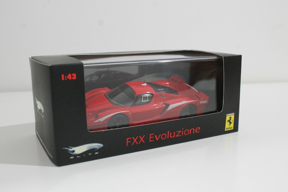 FXX Evoluzione 2008 レッドミニカー Amazon.com: Hot Wheels 2008 #33 New Models Ferrari FXX Red 1