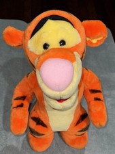Vintage Winnie The Pooh Mattel Arcotoy 22  Tigger Jumbo Plush