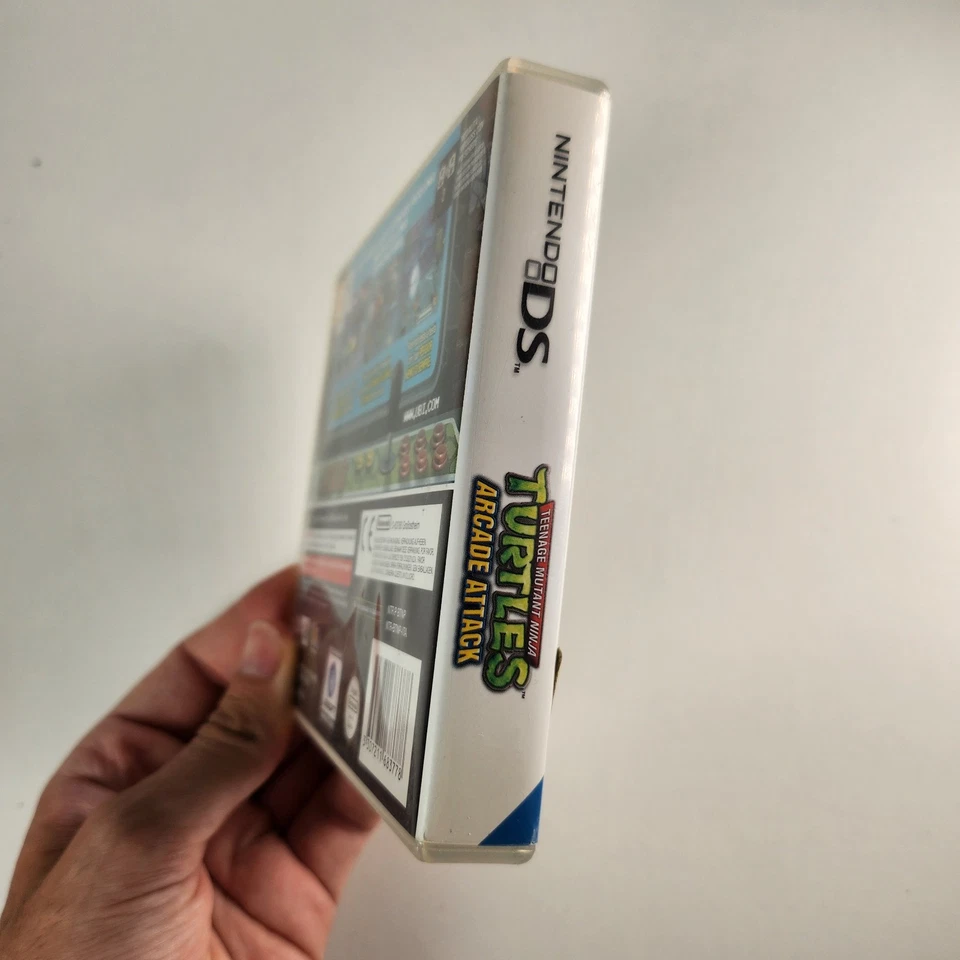 Teenage Mutant Ninja Turtles Arcade Attack Nintendo DS PAL Completo Manuale, foto 3 di 5