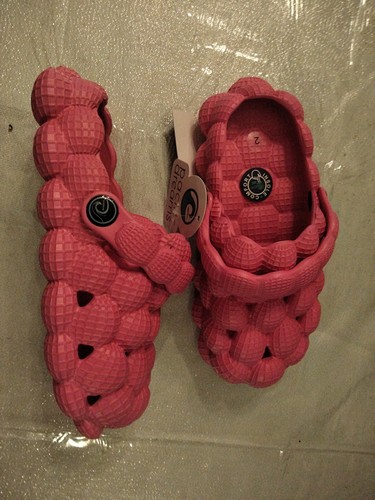 new girls ASST COLORS Massage Bubble Slides Flip Flops sandals clogs , - Picture 7 of 7