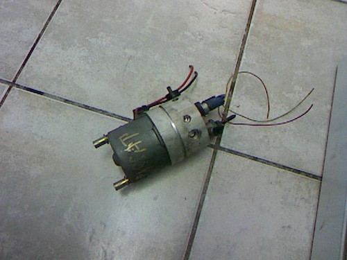 Abs-hydraulikpumpe VW Passat 3B (mod. 2001) 8E0614175D