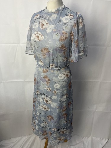 Vila Women's Blue Floral Midi Dress Size S Short Sleeve Chiffon - Picture 10 of 12