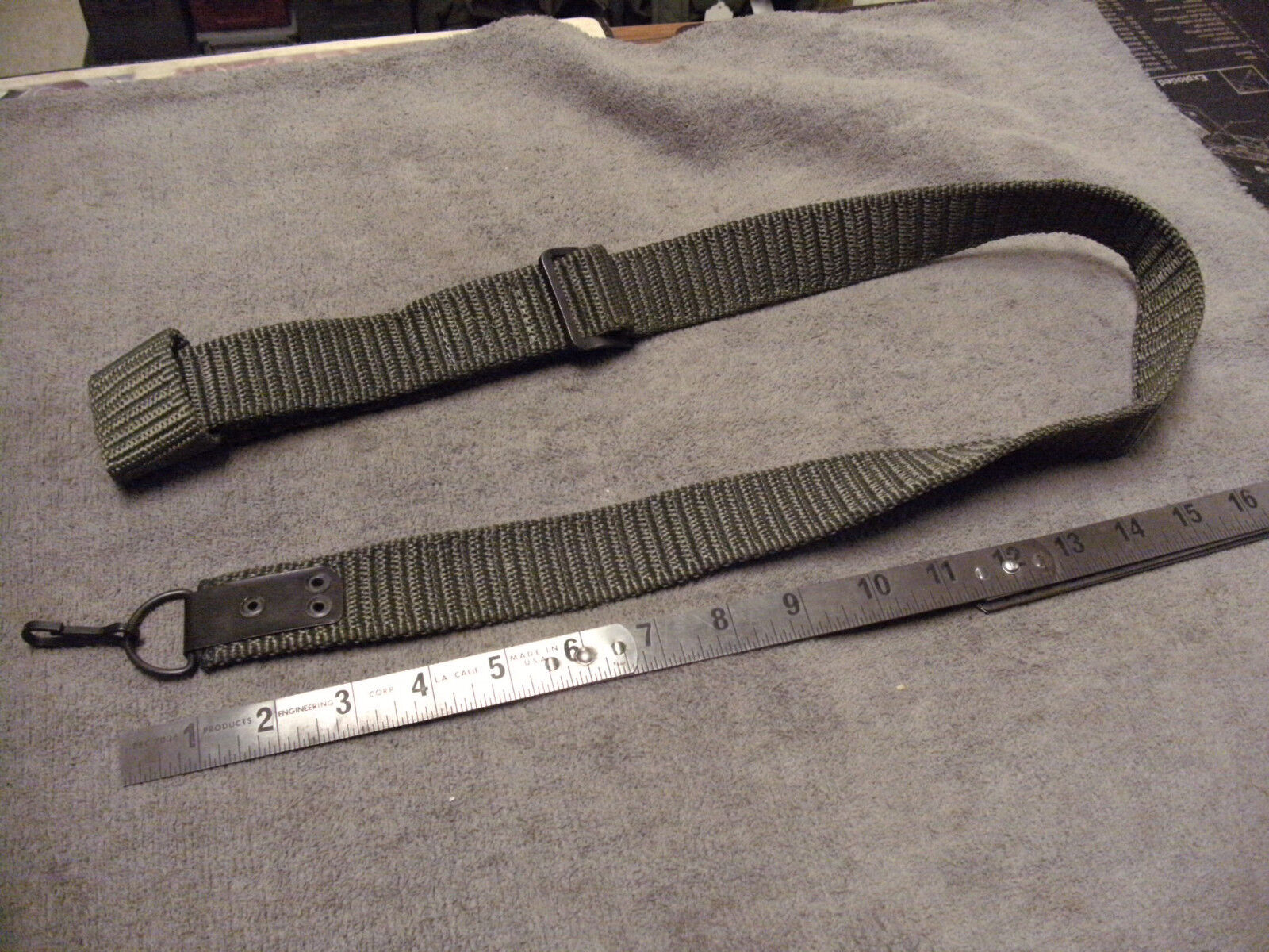 Romanian Soft Green Thick Nylon  Rifle Sling , look unused, see pictures