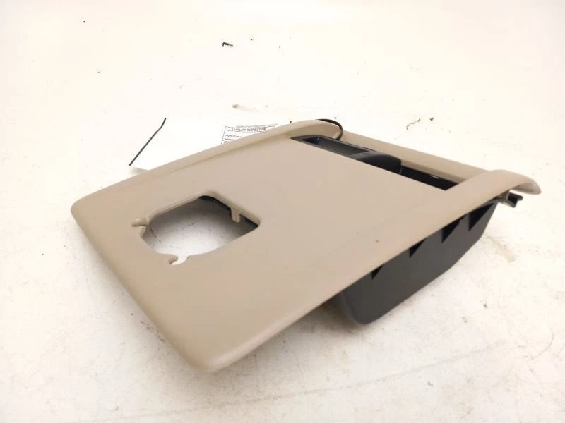 2006 - 2010 JEEP COMMANDER OVERHEAD CONSOLE SUN ROOF SWITCH BEZEL 44343 - Image 3 of 4