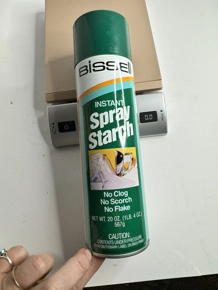Almidón en spray instantáneo Bissell 20 oz de colección - ideal para planchar ropa 1/2 completo Foto 2 de 3