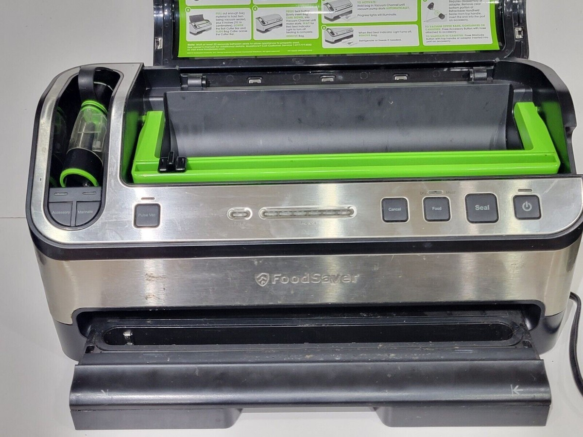 FoodSaver V4880 2-in-1 Automatic Vacuum Sealer- 016 for sale