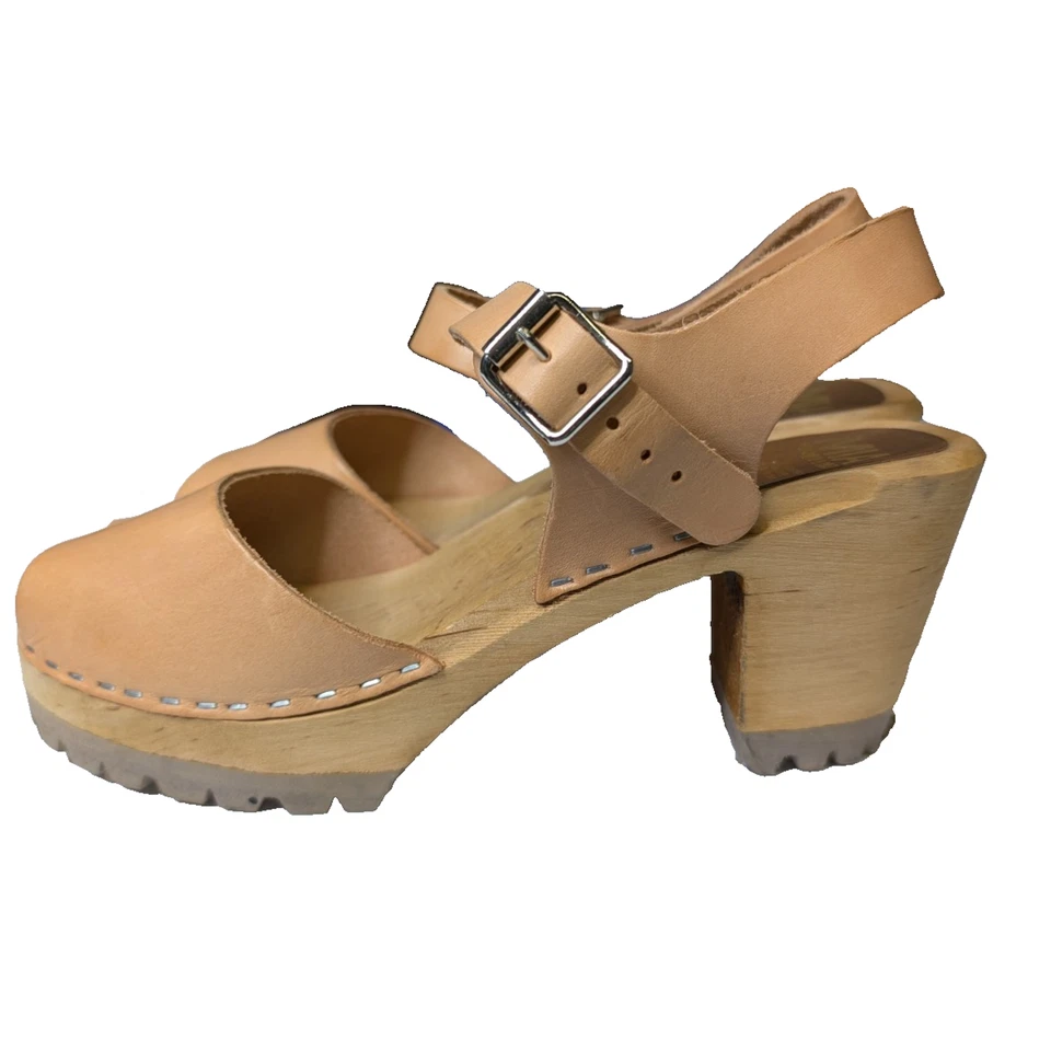 Zueco de cuña Mia Greta de cuero con tacón de madera punta abierta Scandi Boho tostado Foto 4 de 4