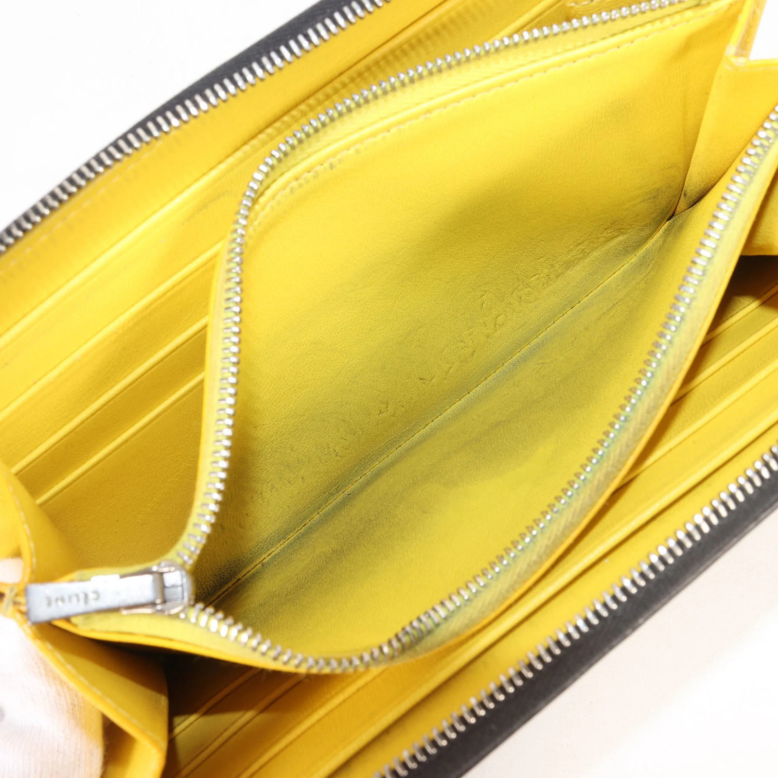 CELINE Black Large Zip Multi-Function Round Walle… - image 5