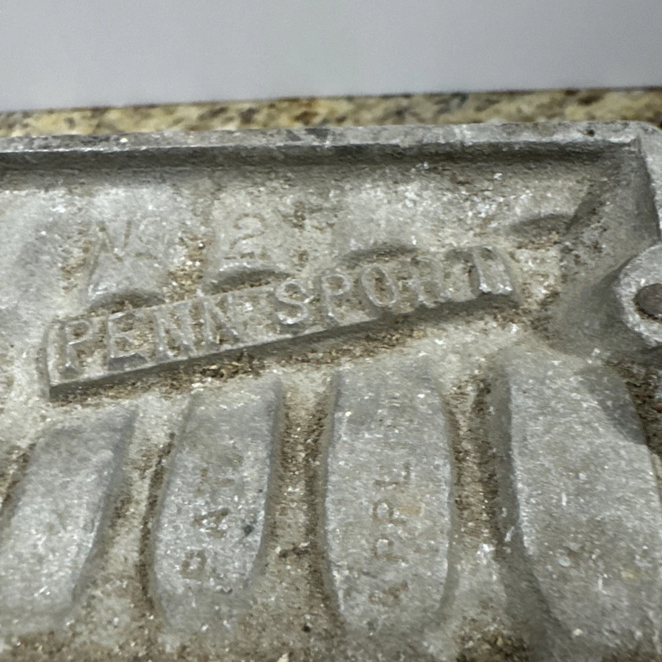 老式 PENN 运动钓鱼水槽模具,编号 2 尺寸 1,1 1/2,2,3,4 盎司 Cpix — 第 2/4 张图片