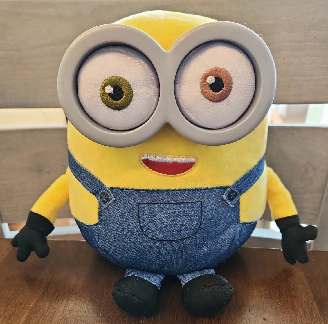 Minions Rise Of Guru occhiali giocattolo peluche Bob parlanti 8  FUNZIONANTI Un