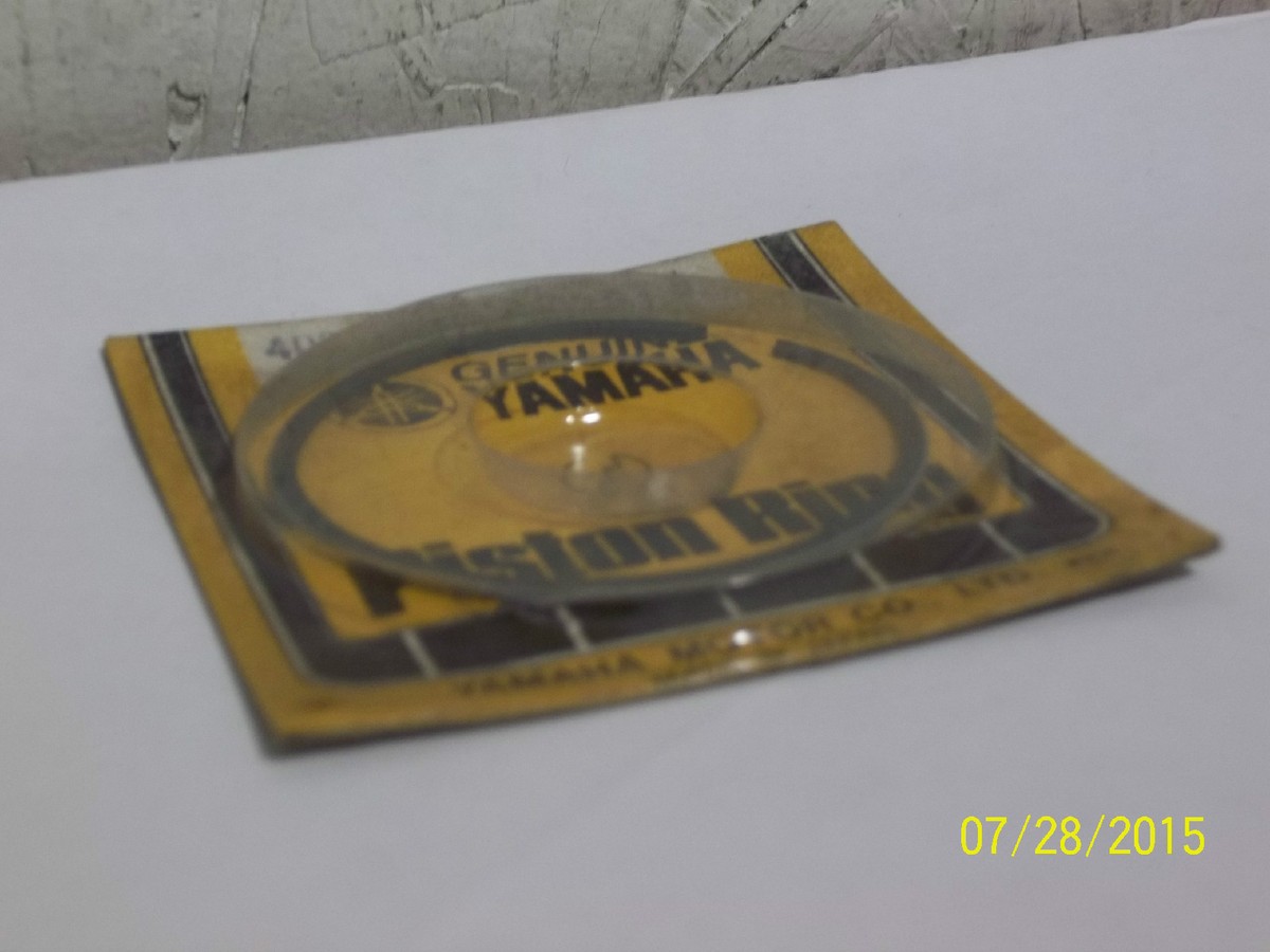 YAMAHA NEW OEM 1976-1981 YZ100 STANDARD PISTON RING 2W5-11611-00