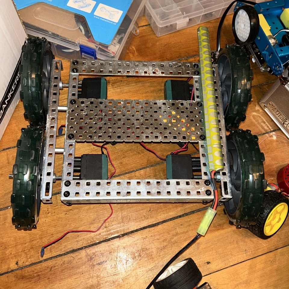 Vex Robotics Parts Tools Parts Tools And Lot Of Manuals. No Return!!! - Image 4 of 4