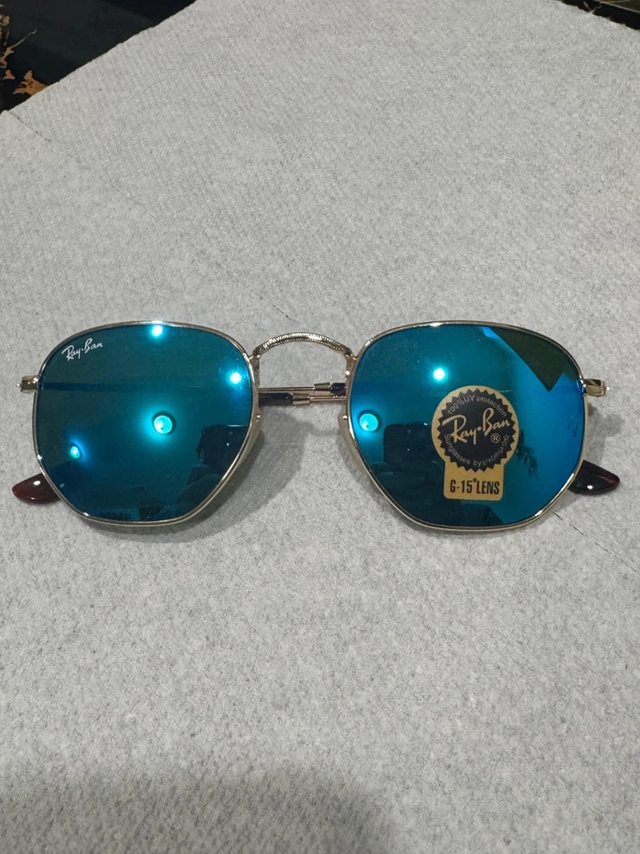 Occhiali da sole Ray-Ban RB3548N esagonali - montatura oro con lenti classiche blu - Immagine 2 di 4