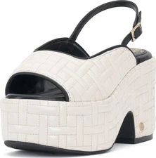 Women's Elana Quilted Chunky Platform Sandal, Coconut Cream, 7.5