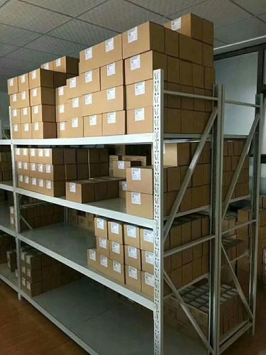 1756-EN2F CompactLogix Controller AB UPS New In Box 1756EN2F WQSY - Picture 5 of 6