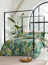 Harlequin Floreana Cotton Sateen Bedding Set - Fig Leaf Coral - Super King