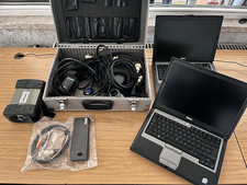 Mercedes Diagnosegerät mit Zubehör – viele Adapter