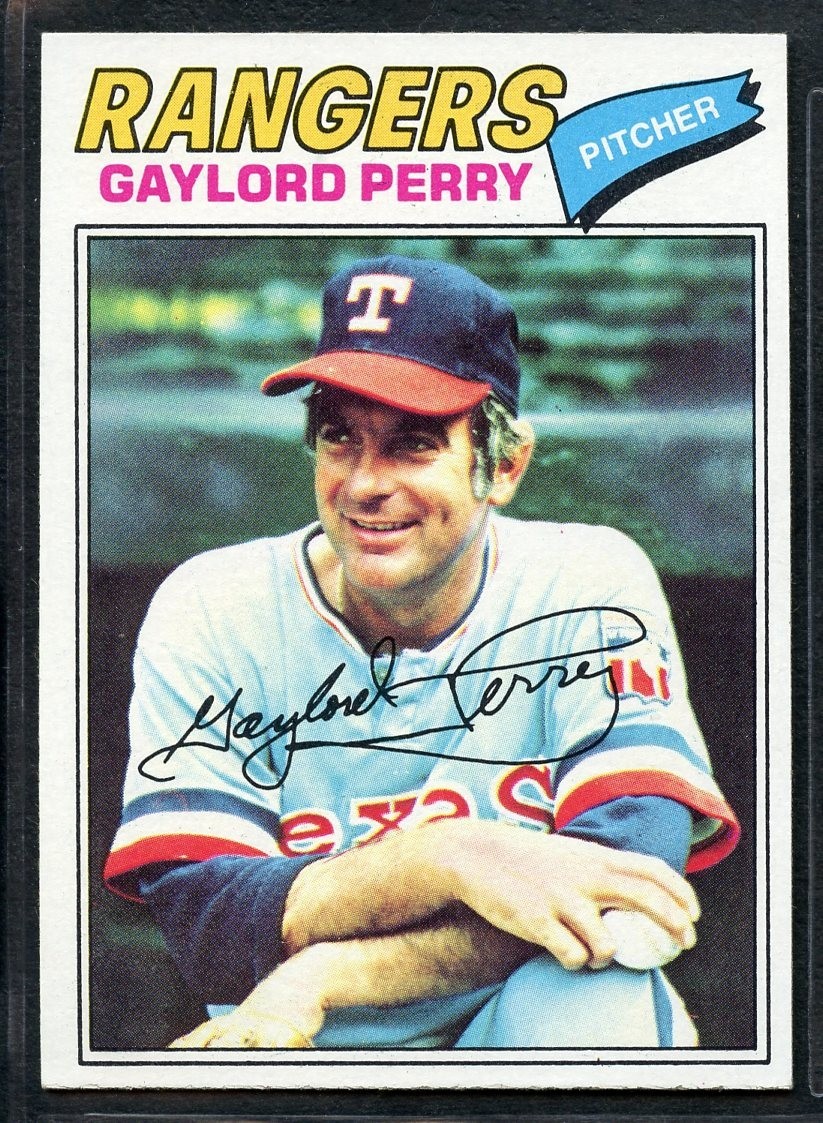 1977 Topps Baseball - #152 - Gaylord Perry - Texas Rangers