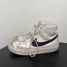 Nike Blazer Mid  77 Vintage GS White Black Youth 5.5 Women's 6.5 DA4086-100