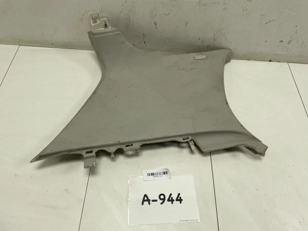 Volkswagen Rabbit 2008 trasero izquierdo lado del conductor interior pilar C moldura OEM+ Foto 2 de 4