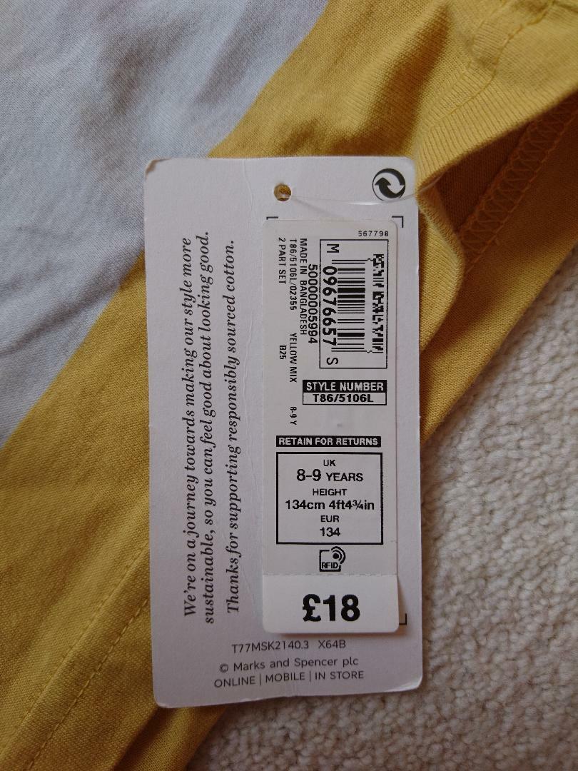 Marks and Spencers childrens pyjamas set size 89 years BRAND NEW with