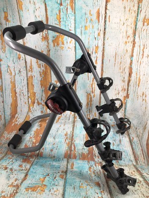 yakima superjoe 3 bike rear car rack