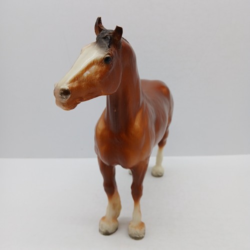 Breyer Clydesdale Mare Horse Brown Chestnut #83 Traditional - Picture 5 of 9