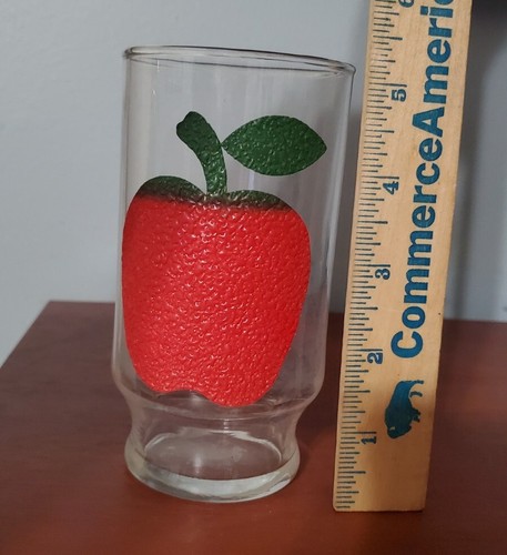 Vtg 50’s Apple Glass MCM Textured Fruit Tumbler Glass Embossed Decal - Picture 8 of 9