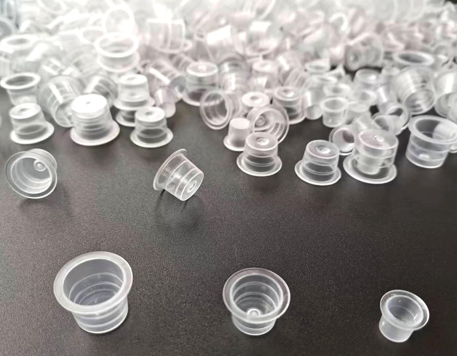 Tattoo Ink Caps, 600PCS Mixed Size Ink Caps Cups, Disposable Plastic Clear Tatto