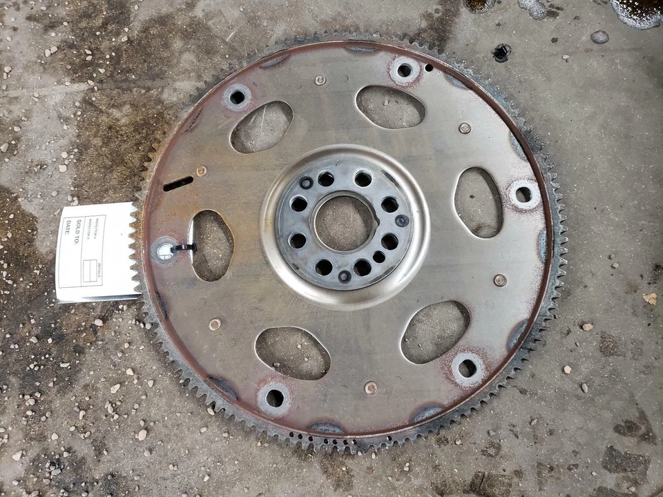 17 18 19 20 BMW 740i volante/placa flexible (AT) Foto 2 de 3