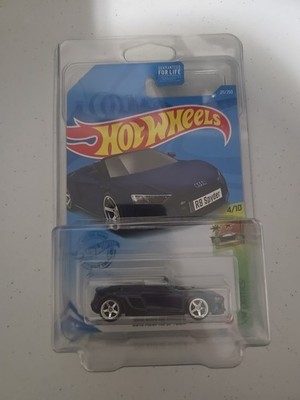 2021 Hot Wheels Super Treasure Hunt 2029 Audi R8 Spyder W/ PROTECTOR
