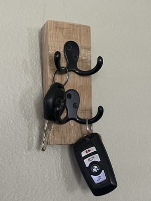 Handmade Wine Barrel Stave Key Holder w/ Hooks   Rustic Reclaimed Oak Décor
