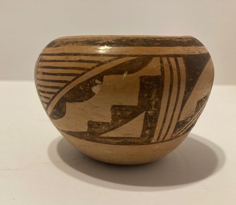 ANTIQUE  HOPI PUEBLO INDIAN BOWL  POTTERY