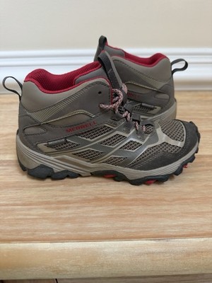 Merrell Moab FST Mid Waterproof Boys Hiking Boots Size 13M