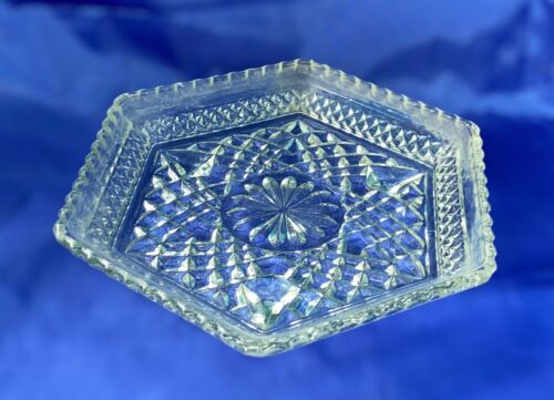 Vintage Hexagonal Anchor Hocking Wexford Clear Glass Footed Tray Dish - Photo 1/7