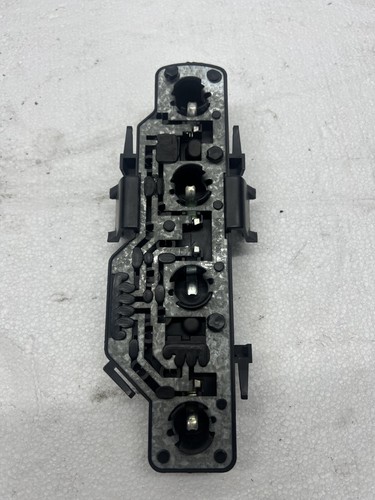 VW Polo 6N2 Lampenträger Rücklicht Hinten Links 6N0945257B VW 6N Hella