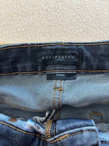 Aeropostale Jeans Mens Size 29 Blue Denim Stretch Skinny Straight Fit Distressed - Picture 8 of 10