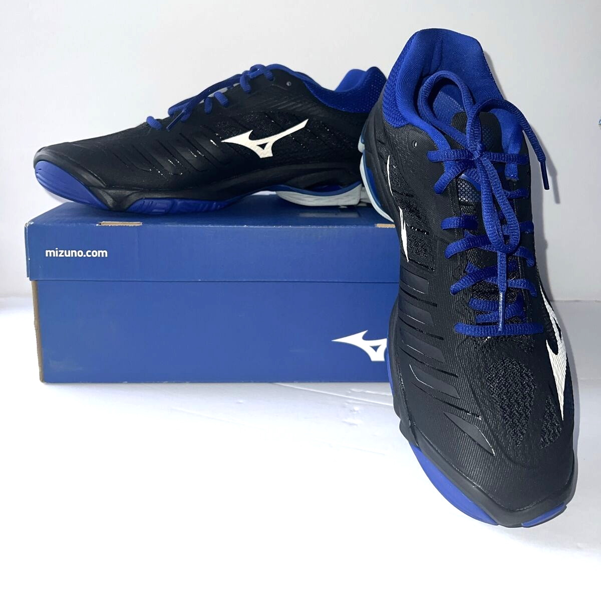 Women's Mizuno Wave Lightning Z4 Volleyball Shoes Footwear | eBay