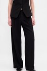 NWT Gap Women's 365 Low Rise Pleated Wide Leg Black  Trousers Sz 0 — photo 2