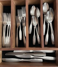 20 Piece Set Oneida Community PAUL REVERE Stainless USA Service for 4