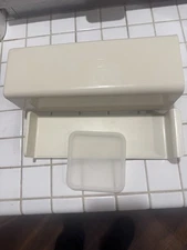 Tupperware Velveeta CHEESE/ Cracker KEEPER 1696 w Tray & Lid  Vintage