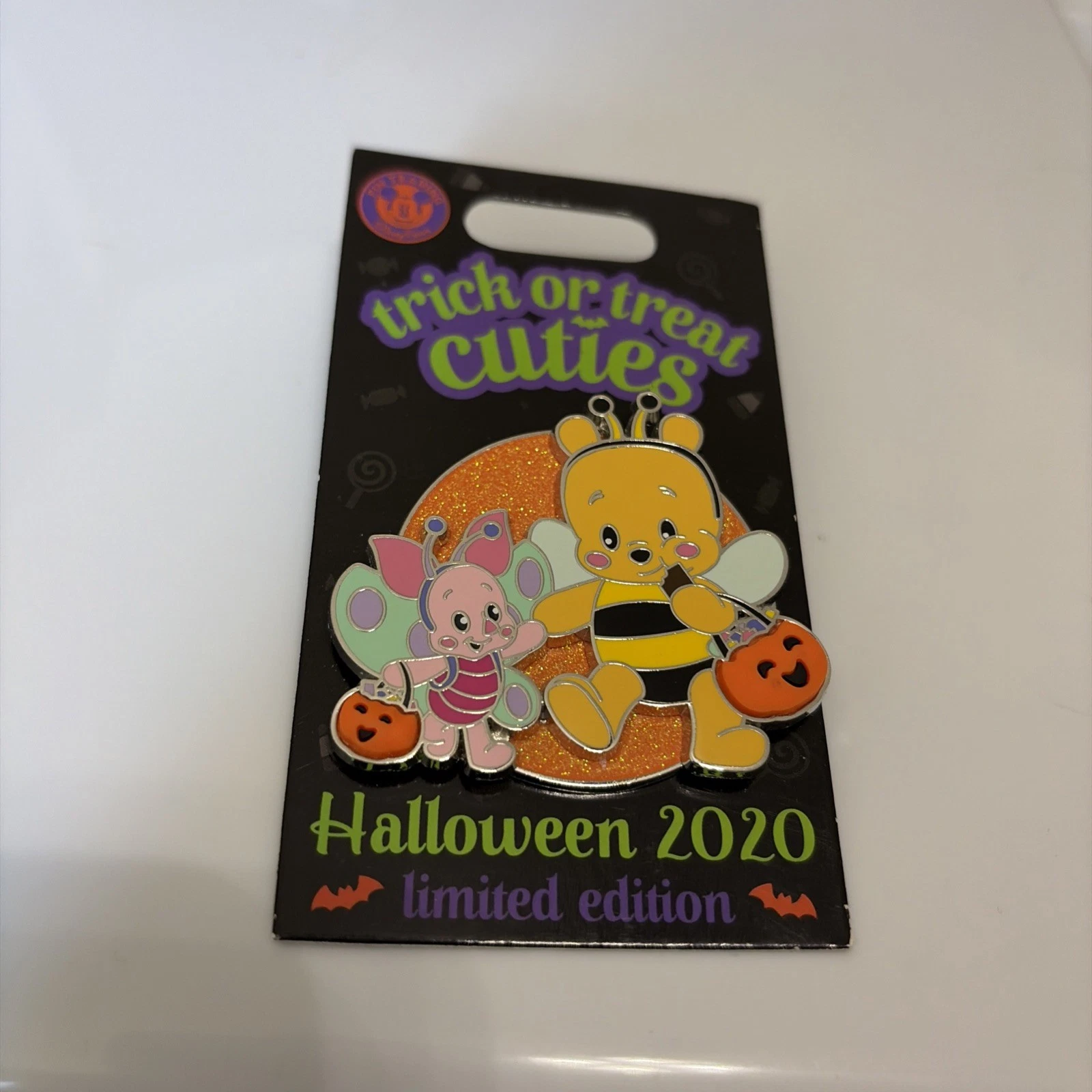 Disney Parks Halloween 2020 CUTIES Pooh & Piglet Trick or Treat LE Trading Pin