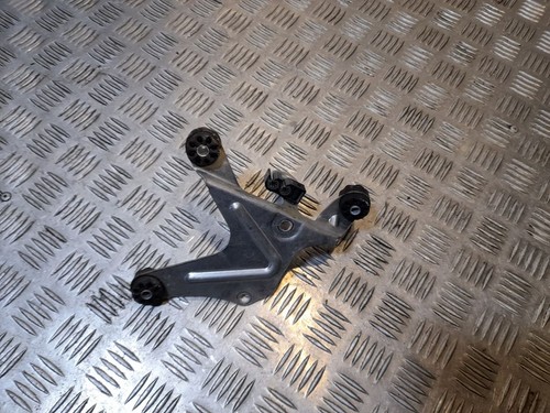 Audi A5 8T 8F 2013 Halterung ABS Steuergerät 6775355 ATV20960