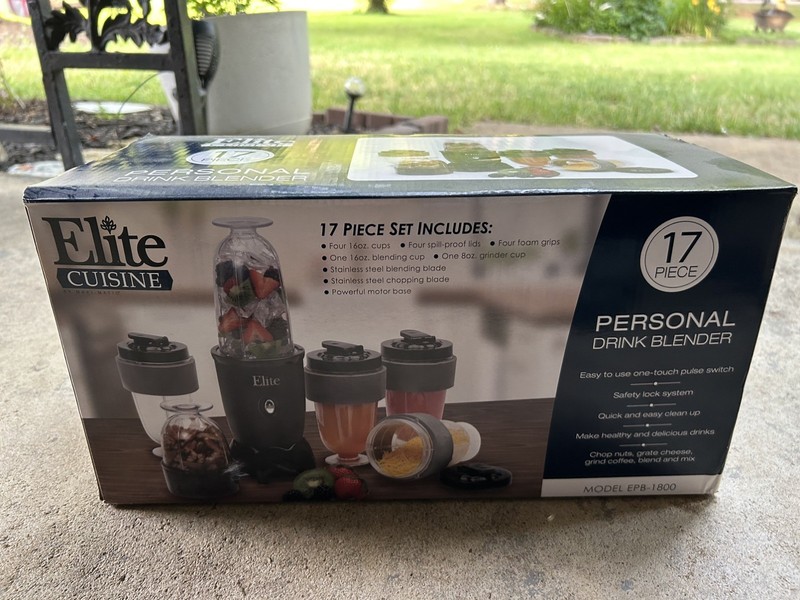 Elite Cuisine EPB-1800 Personal Drink Blender 17pc Black/Clear 16/8oz
